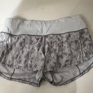 Lulu lemon gray and black shorty short Women's Gray Patterned Shorts